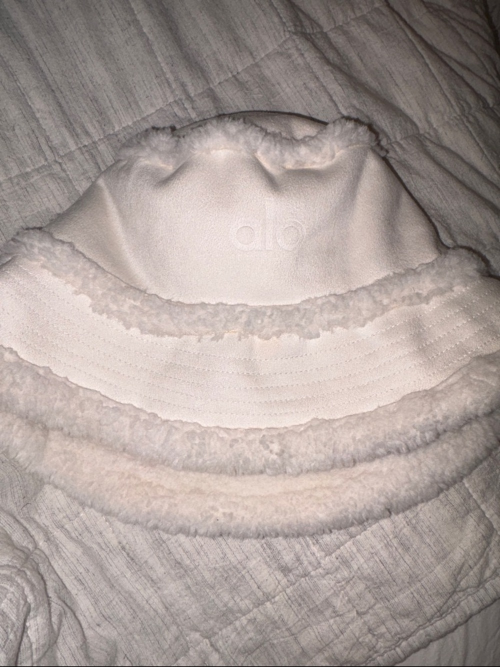 ALO Yoga Cream Sherpa-Trim Bucket Hat